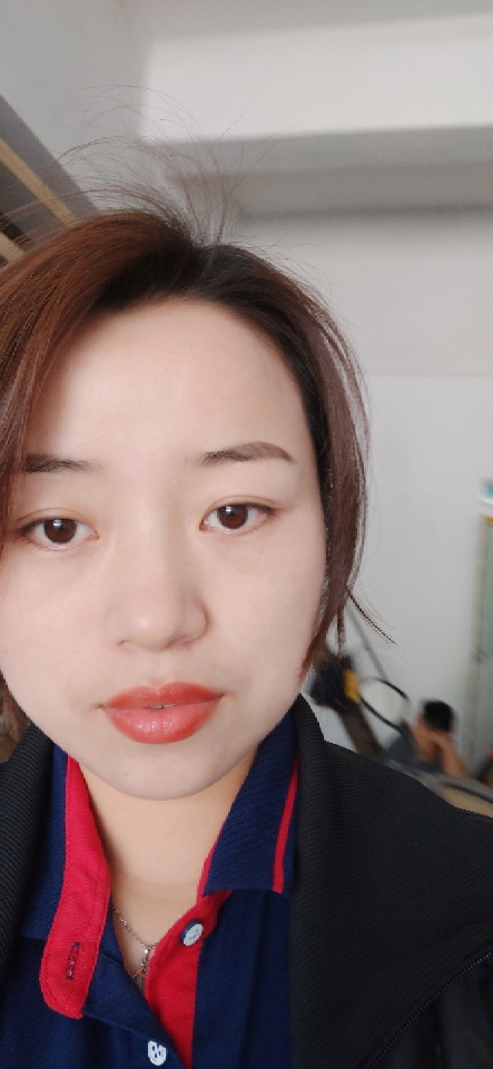 多肽成分NECALIF口红 脏橘色色泽饱满_in榜 多肽成分NECALIF口红 脏橘色色泽饱满