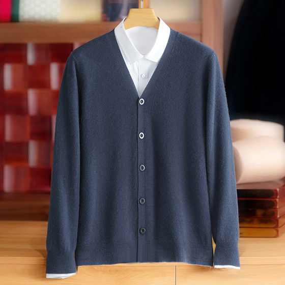 Twelve-needle V-neck men's classic cardigan jacket knitted base cashmere sweater versatile casual 100 pure wool shirt
Twelve-needle V-neck men's classic cardigan jacket knitted base cashmere sweater versatile casual 100 pure wool shirt