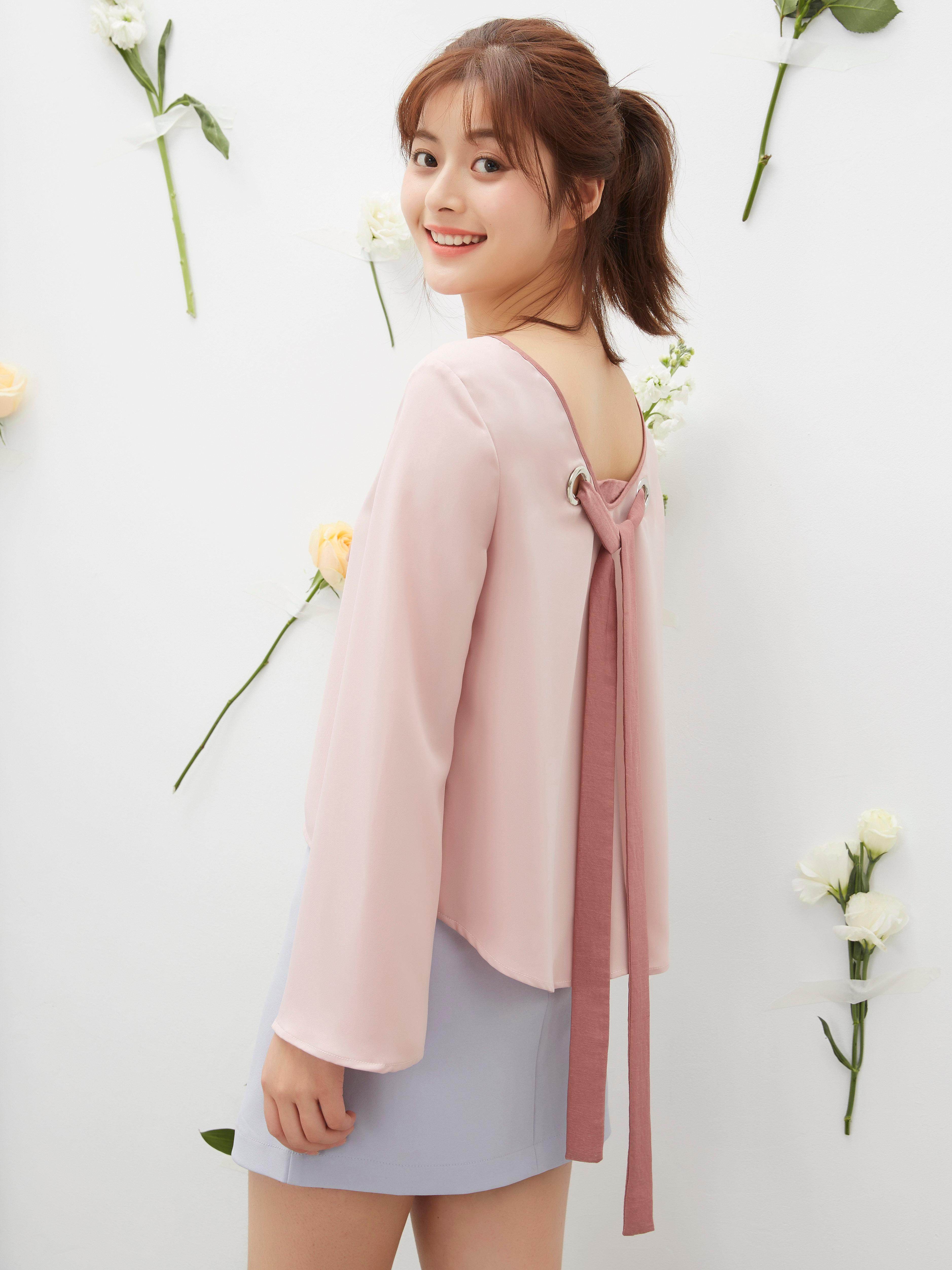 夏季讨喜的雪纺面料,让长袖不会闷热的同时具有防晒的作用.