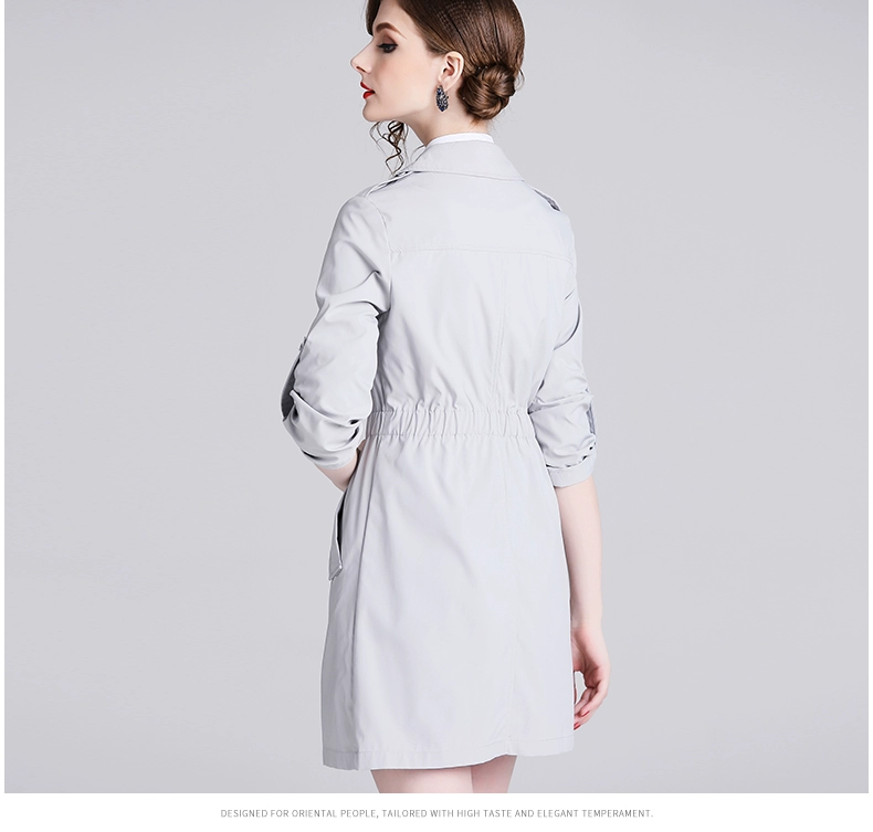 Xiang Yili tủ quần áo mùa thu 2021 sản phẩm mới áo khoác của phụ nữ màu xám áo khoác dài giữa sang trọng eo mỏng áo gió phụ nữ - Trench Coat