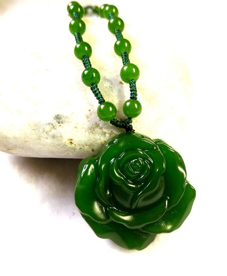 天然和田玉碧玉玫瑰花吊坠女款毛衣链挂件玉石玉器项链玉饰品吊坠