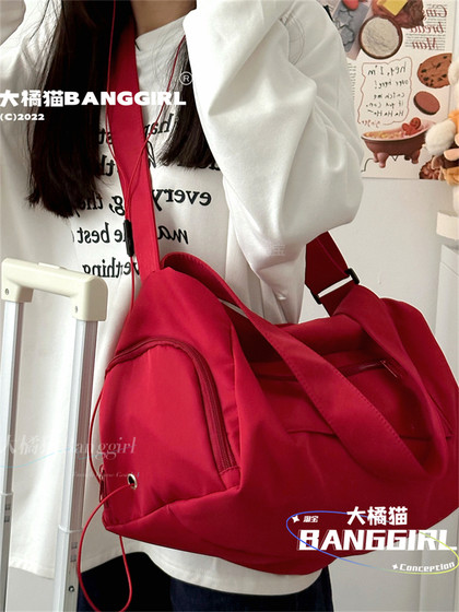 Sports solid color short distance travel bag, women's ins, large capacity training, swimming, fitness bag, storage, crossbody backpack, men's trendy Sports solid color short distance travel bag, women's ins, large capacity training, swimming, fitness bag, storage, crossbody backpack, men's trendy