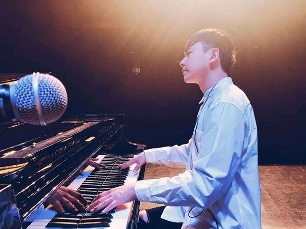 钢琴诗人pianoboy高至豪流行钢琴音乐会