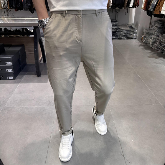 Spring and summer new tide brand thin silk casual pants men's Korean version slim waist, waist slide, small feet men's pants tide
Spring and summer new tide brand thin silk casual pants men's Korean version slim waist, waist slide, small feet men's pants tide