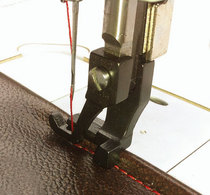 Thick material DY synchronous car embedding line pipe embedding presser foot presser cotton rope presser foot 3111R U67T U68T