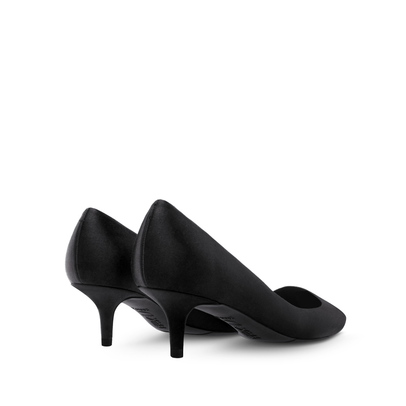 烫社交女鞋黑色真丝绸缎低跟尖头细跟高跟鞋欧美17年新款单鞋产品展示图2
