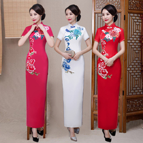 Stage qipao 2021 Spring new big code to improve end Zang atmosphere performance walking show with long style qipao Chinese wind