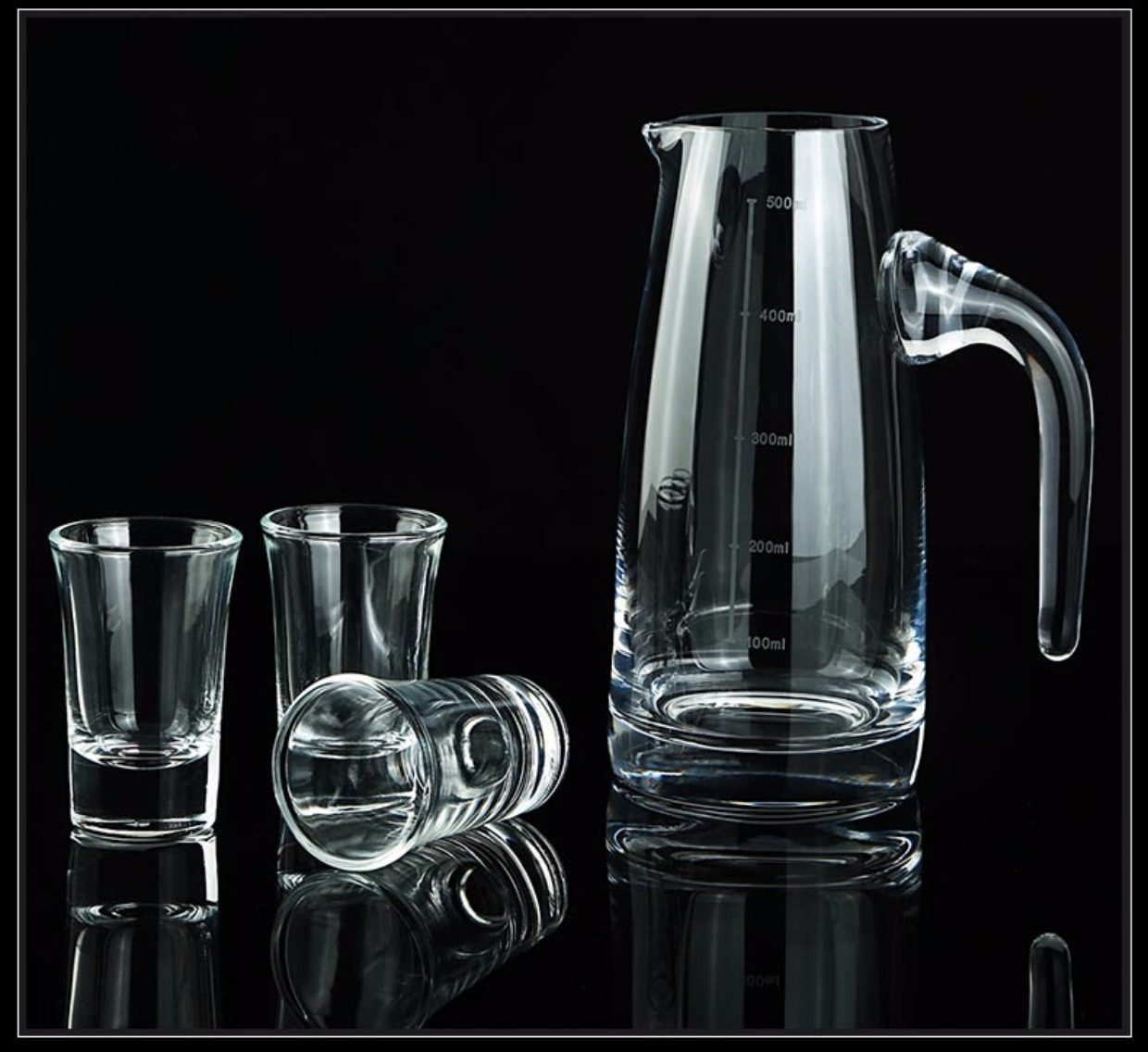 六宜居 厚底玻璃小酒盅子弹杯白酒杯套装分酒器一口杯酒具家用