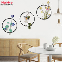 Modern European-style wrought iron pendant wall decoration Living room background wall decoration Metal wall decoration creative flowers and birds wall hanging