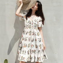 (Words wake up) French fruit print dress female summer V collar bubble sleeve off-shoulder back loose medium long Platycodon grandiflorum skirt