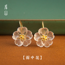 Look at the mountains) flowers in the rain) white crystal flowers earrings decorated with womens natural sterling silver Super Flash fairy ancient wind raising earrings nail summer