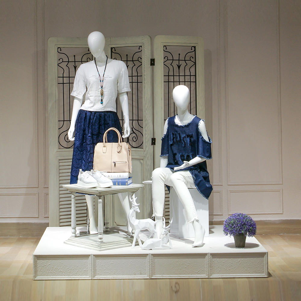 【简欧服装店展示架复古上墙架正侧挂落地式陈