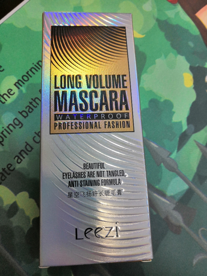 leezi/莉兹星空纤长睫毛膏怎么样,它的价格贵不贵,第6张 leezi/莉兹星空纤长睫毛膏怎么样,它的价格贵不贵,第6张
