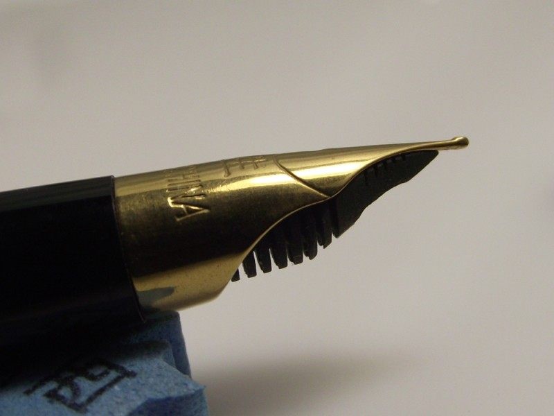 正品老笔永生727钢笔老钢笔96年经典老库存顺滑练字钢笔_7折现价15.