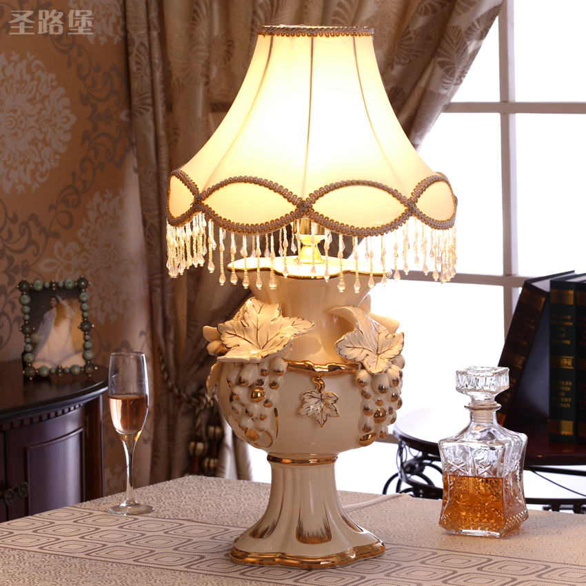 Fort SAN road European - style bedroom adornment furnishing articles creative ceramic sitting room bedroom large desk lamp and practical wedding gift