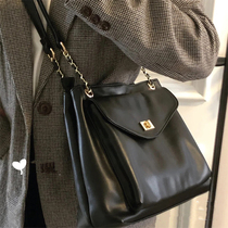 Hong Kong tide brand high-end retro chain large bag female 2022 new all-match ins messenger one-shoulder wandering bag