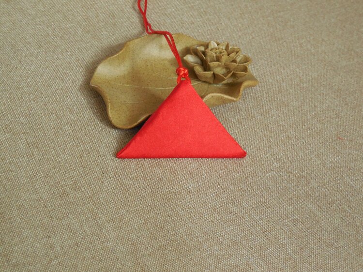 三角形护身符袋平安符袋福袋收纳袋胎毛发宝宝布艺手工定制红色_双氙