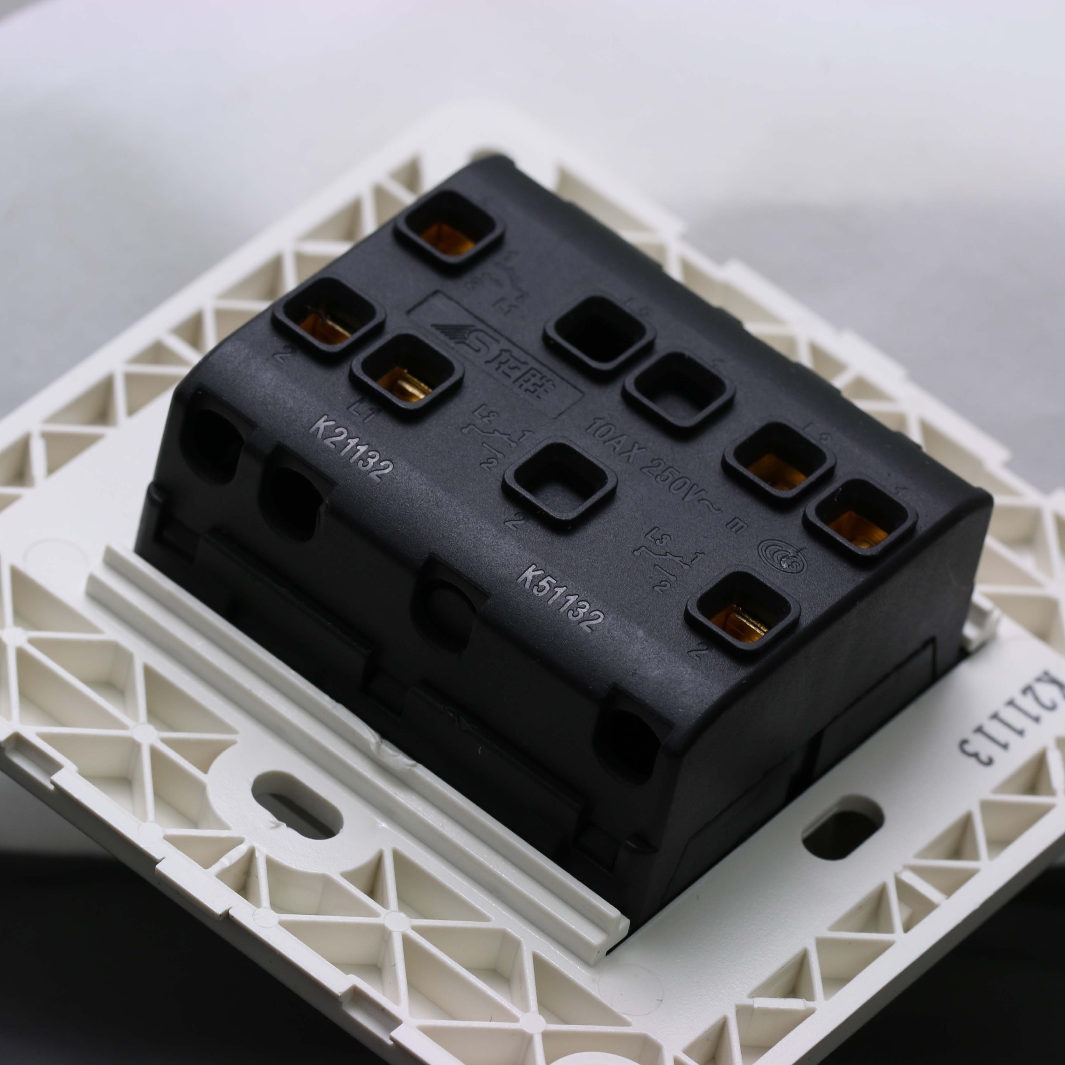 龙胜开关大板一开多控开关珍珠白墙壁开关插座面板电源开关正品