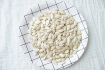 (Deworming pumpkin seeds) Hamster Demon King Golden Flower Flying Squirrel Squirrel Grain Nuts