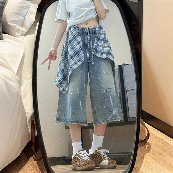 Extra large size women's fat mm design plaid skirt hem denim shorts women's high waist slimming seven-point wide-leg pants trendy
Extra large size women's fat mm design plaid skirt hem denim shorts women's high waist slimming seven-point wide-leg pants trendy
