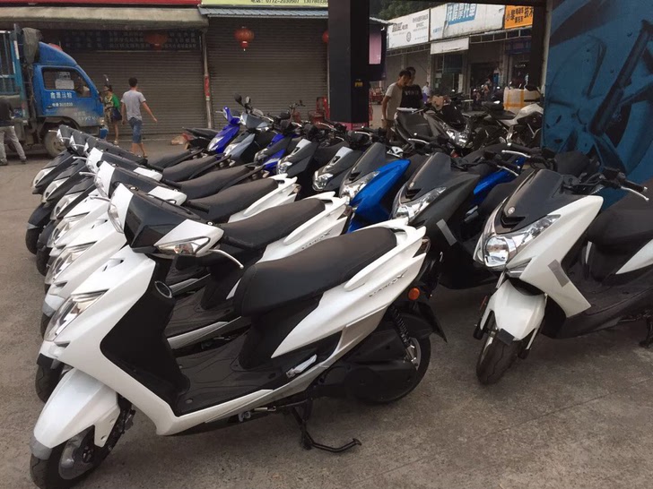 台北机车 台湾山叶雅马哈劲战四代 smax155 bws r nmax155图片
