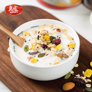 麦雀 水果坚果大燕麦片550g 即食冲饮水果坚果混合代餐营养早餐