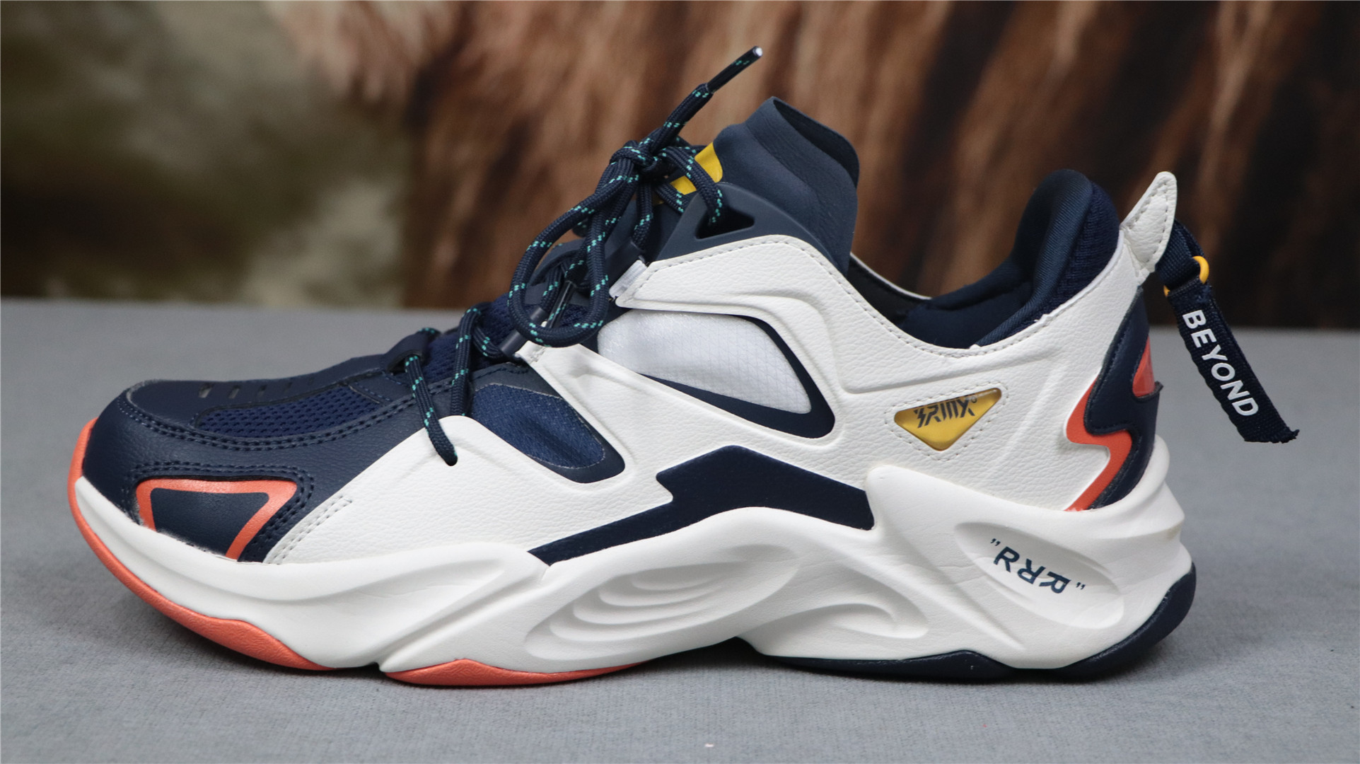 诚意满满的361高达联名,你会接受吗?