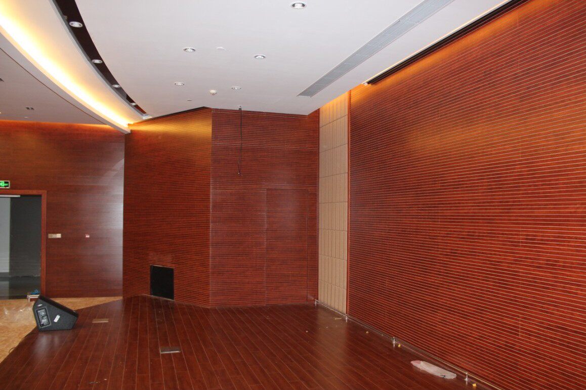 木质吸音板 吸音隔音装饰板 吸音板 隔音板 会议室学校吸声材料