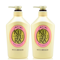 Two bottles of shower gel imported from Japan can be beautiful and beautiful muscle Xinyi fragrant 550ml * 2 bottles of dense foam are not smooth