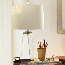 Desk lamp bedroom bedside modern simple bedside table lamp warm bedside lamp personality American table lamp
