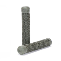 FIEND Palmere BMX takes the cover of the Millitary Green