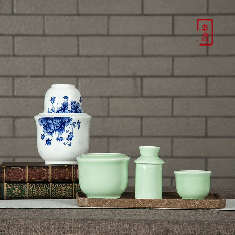 Temperature wine pot of household heating hot warm wine Chinese jingdezhen ceramics old nostalgic small Bai Lie wine warm yellow rice wine