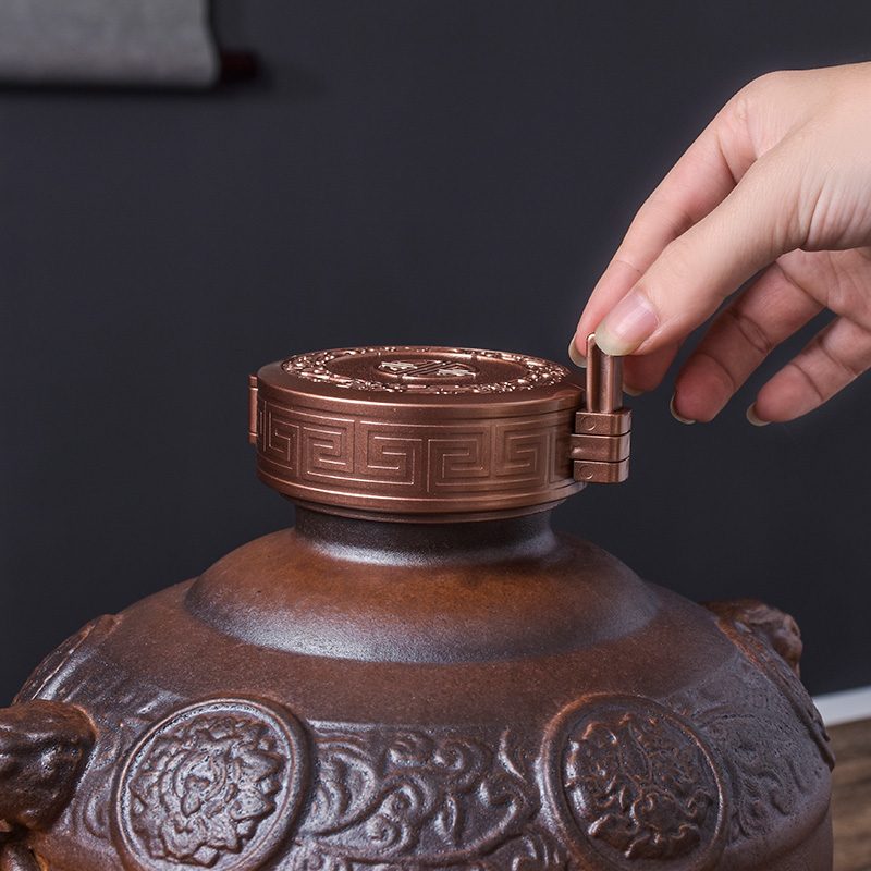 The Empty jar household seal 5 jins of jingdezhen ceramics with special instruments mercifully wine jar jar of wine bottles