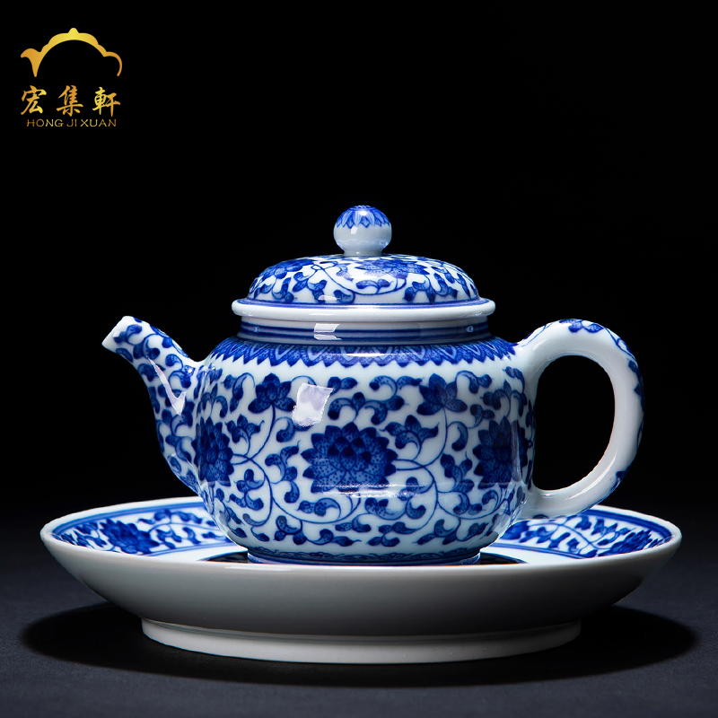 Single pot pot of jingdezhen ceramic teapot Single pot to restore ancient ways small kung fu manual hand - made porcelain lotus flower tea