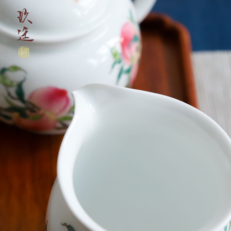 Jingdezhen kung fu tea set ceramic fair keller hand - made peach points of tea, tea accessories sea have a cup of tea