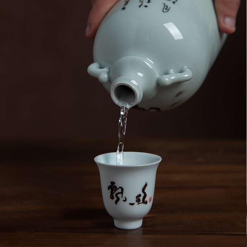 Jingdezhen ceramic wine jars with gift box wine suit 1 catty put an empty bottle creative household seal pot liquor