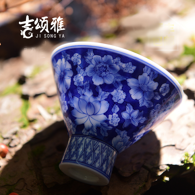 Jingdezhen ceramic cups heavy work blue hat to full cup of kung fu tea cups sample tea cup flower of blue and white porcelain cup