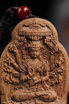 Kalimantan Thousand Hands Guanyin Immersive Pendant Engraving Beautifully 10 gr