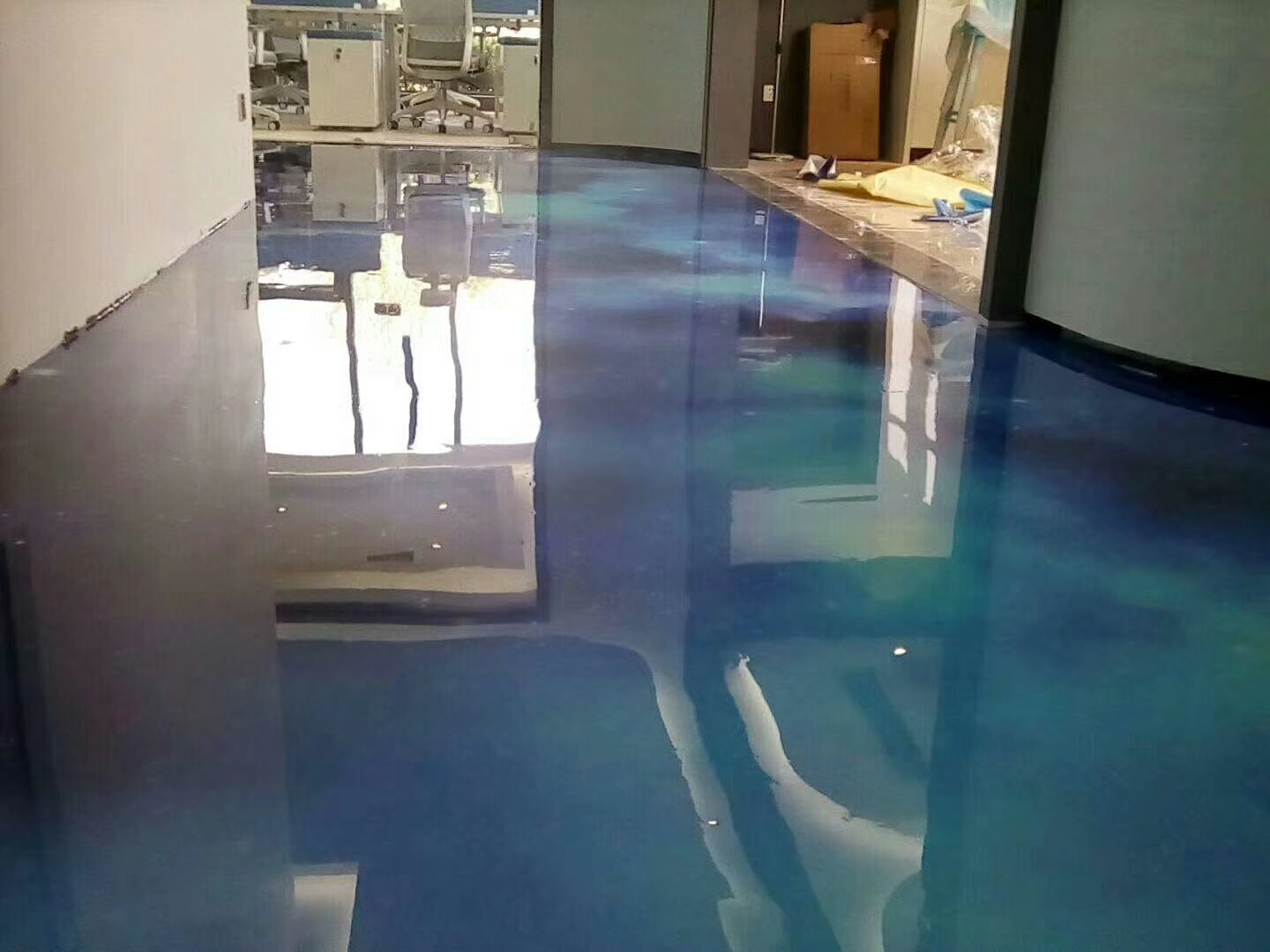 透明高光亮面耐磨清漆水性环氧树脂地坪漆工厂车间水泥地面罩光漆