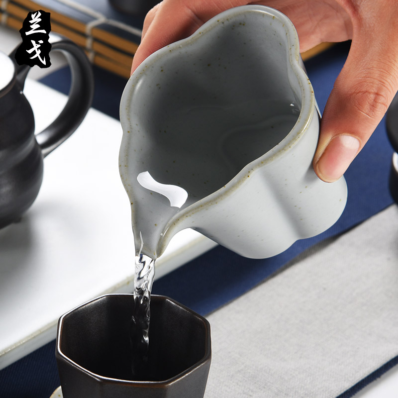 Having Japanese style restoring ancient ways is kung fu tea tea fair keller of black sea crude narathiwat cup tea tea accessories points exchanger with the ceramics
