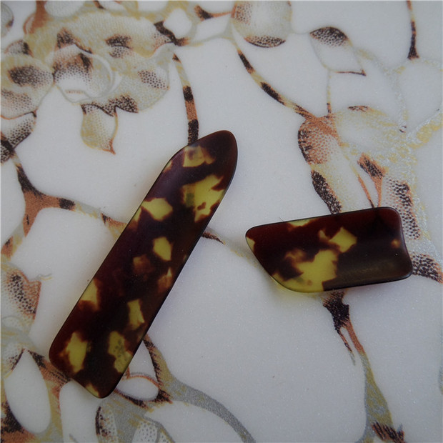 特价赛璐璐三弦指甲专业精品 纯天然生料 手工打磨精品盒装包邮