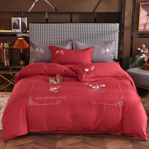 European wedding flowers good Moon four-piece cotton cotton boutique embroidery red wedding quilt cover round sheet cover