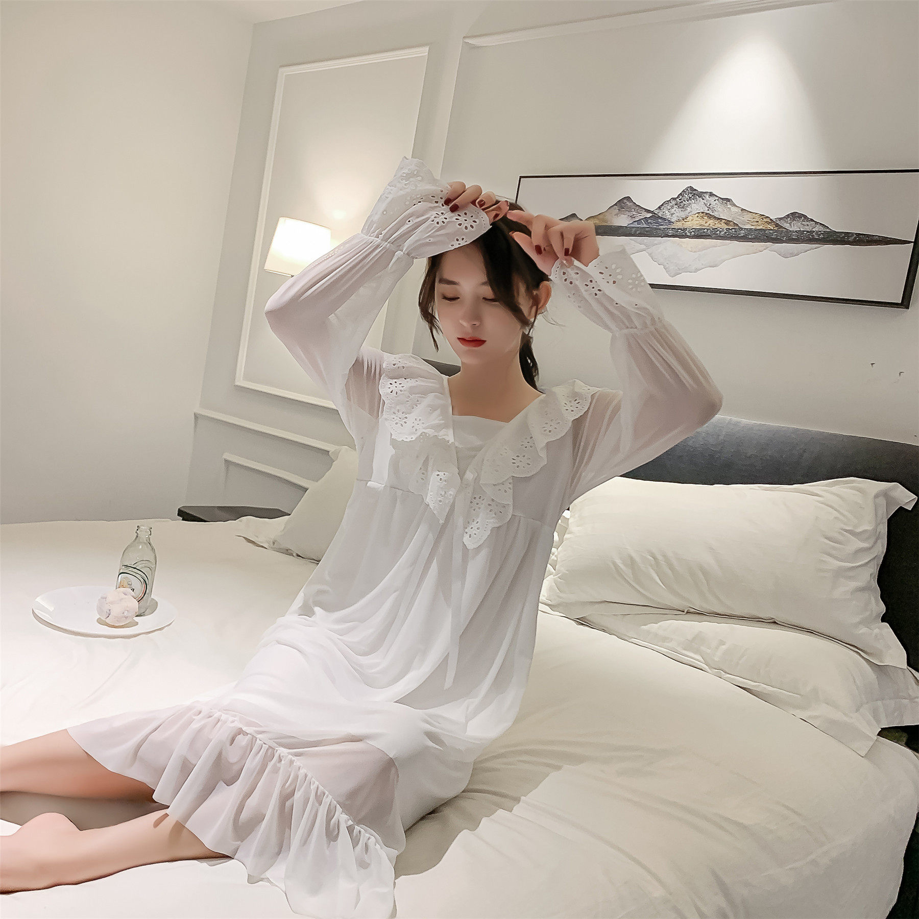 宫廷睡裙女春秋季长袖长款家居服公主风甜美复古纯色v领蕾丝睡衣