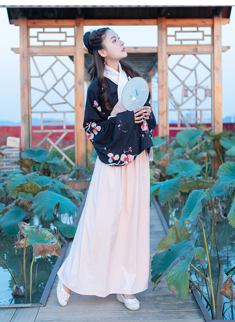 原创新款秋装传统汉服汉元素日常印花袄裙闺蜜装姐妹装可拆