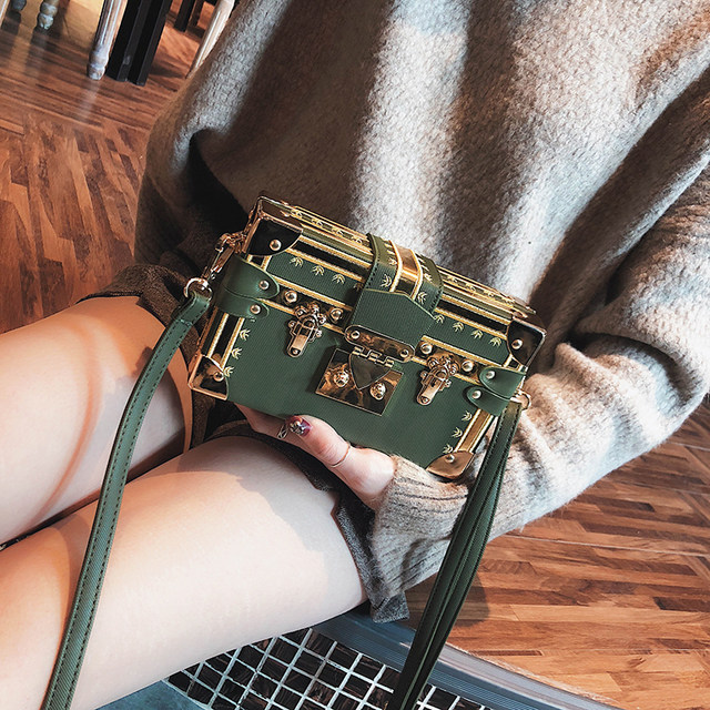 Bag 2020 new wave box bag female retro box bag messenger bag chic bag small box bag Bag 2020 new wave box bag female retro box bag messenger bag chic bag small box bag
