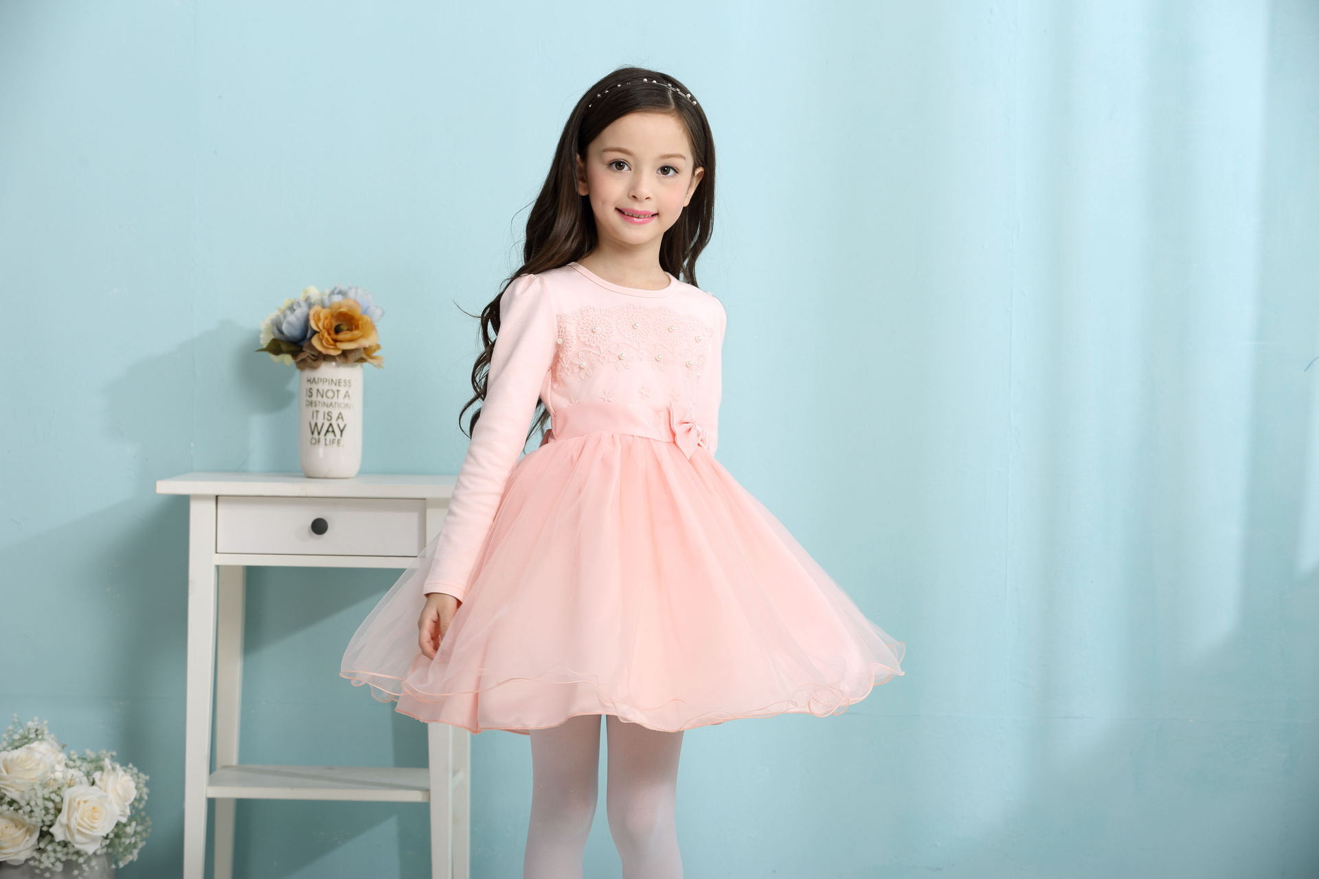 时尚穿搭get到手,打造潮流小童星