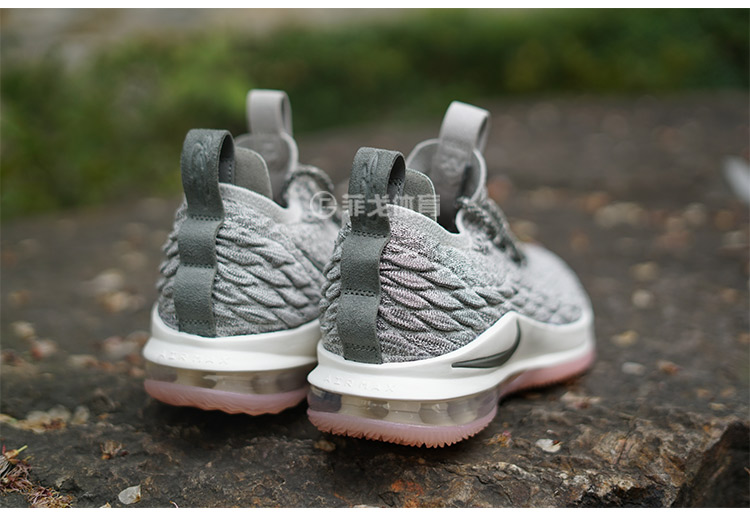 菲戈 NIKE LEBRON 15 LOW LBJ15詹姆斯低帮