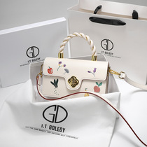 Small Square Bag Good Things Recommendation Store Owner Strong Pushback for the current issue of heavy pound Recommended for the eye total in a moment