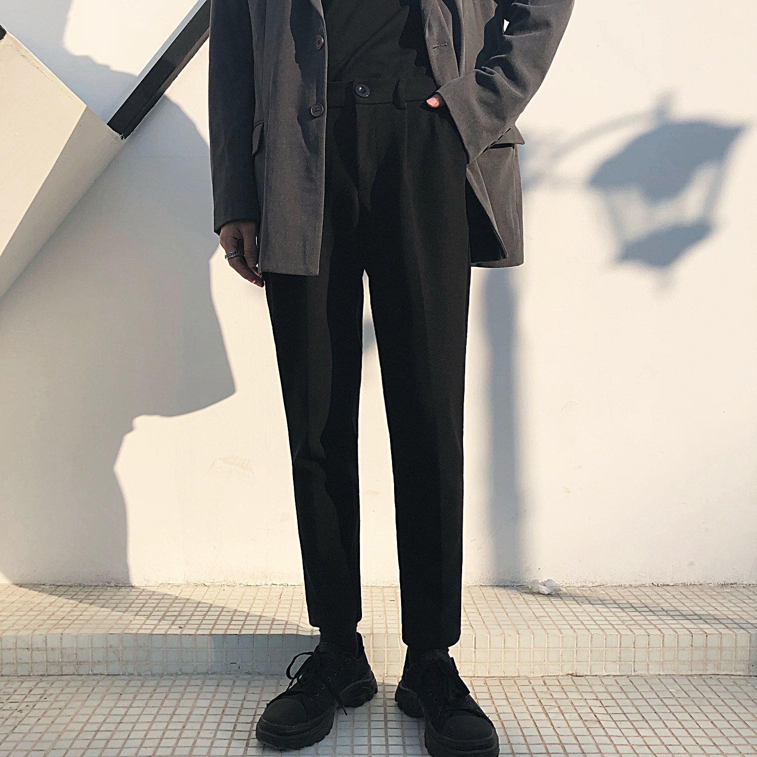 ins港风休闲裤垂感西裤男九分 宽松直筒秋长潮流男裤网红裤子春季