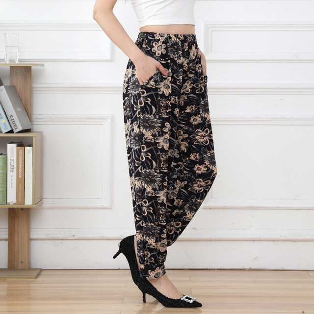 Summer Thin Extra Large Size Women's Mom's Pants Loose Ice Silk Bloomers Middle-aged and Elderly 200 Jin Flower Pants Nine-Point Pants